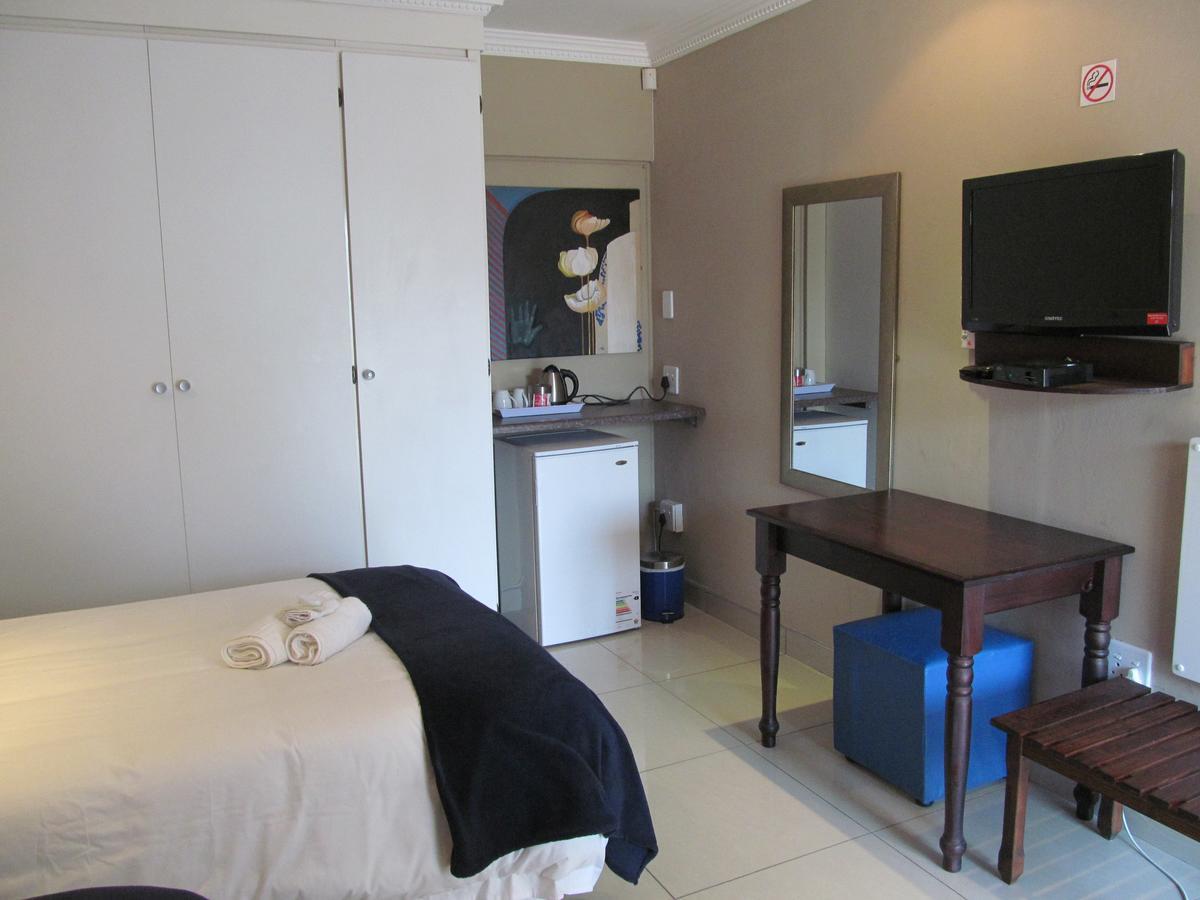 Bettie'S Luxury Lodge Kroonstad Δωμάτιο φωτογραφία