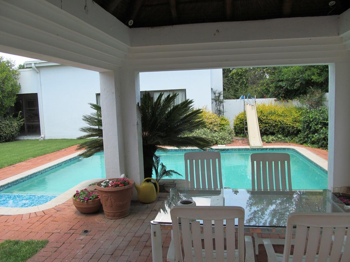 Bettie'S Luxury Lodge Kroonstad Δωμάτιο φωτογραφία