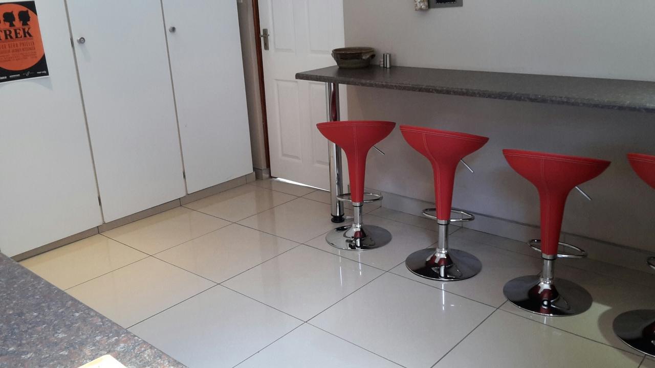 Bettie'S Luxury Lodge Kroonstad Εξωτερικό φωτογραφία
